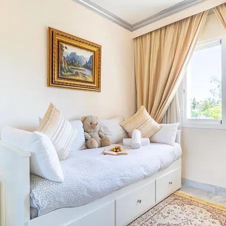 Dama De Noche Ll - Puerto Banus Marbella