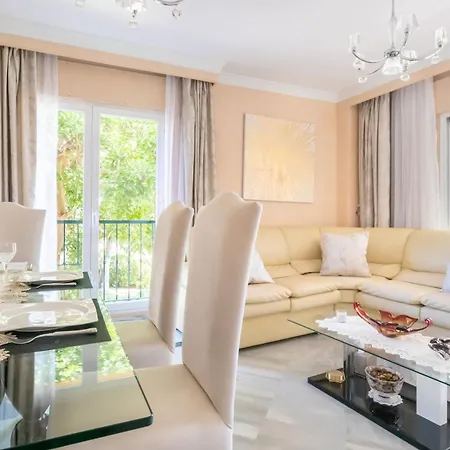 Dama De Noche Ll - Puerto Banus * Marbella