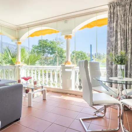 Dama De Noche Ll - Puerto Banus *